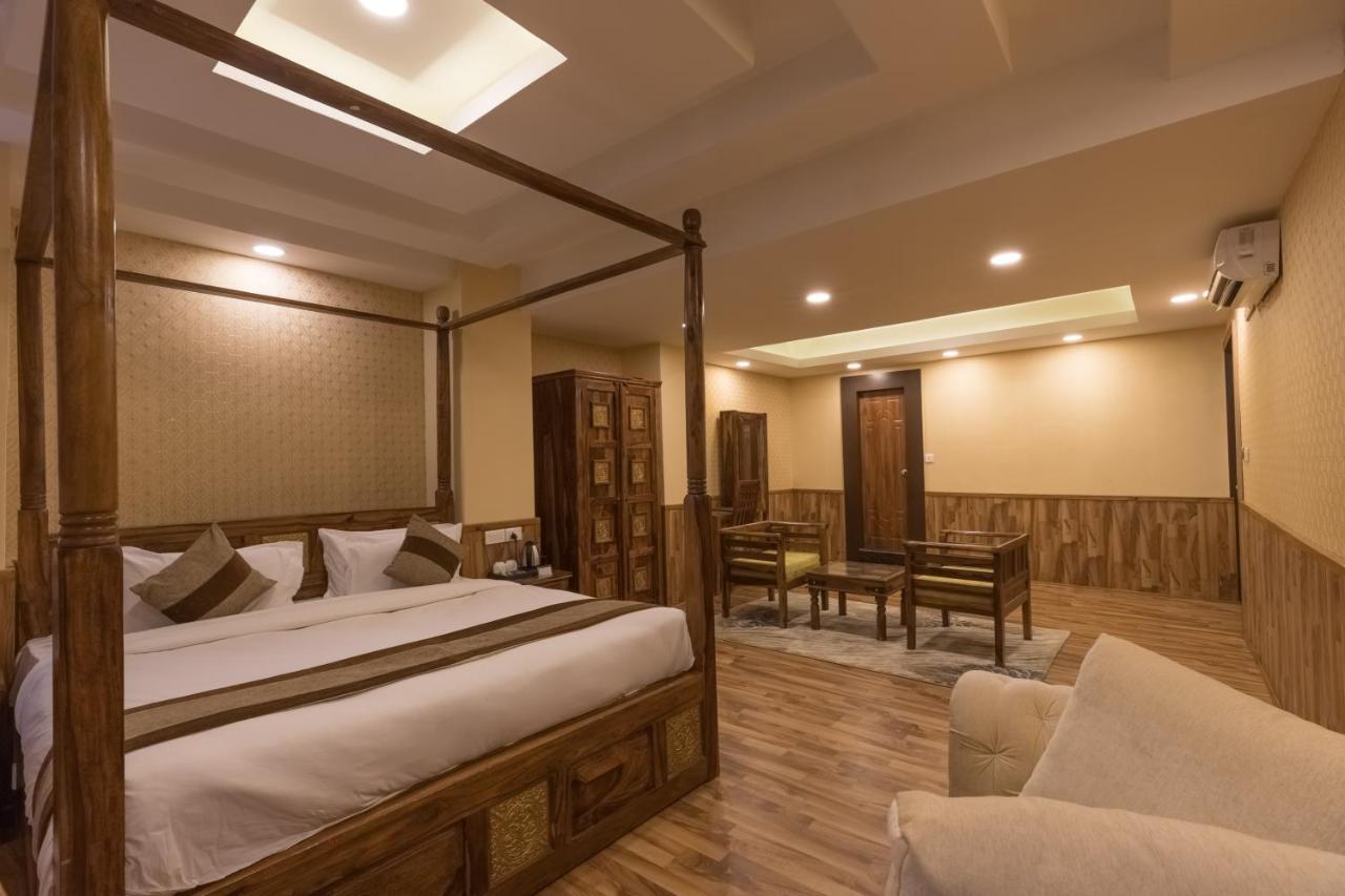 Capital O 624 Hotel Rudra View Pvt. Ltd. Pashupatinath Екстер'єр фото