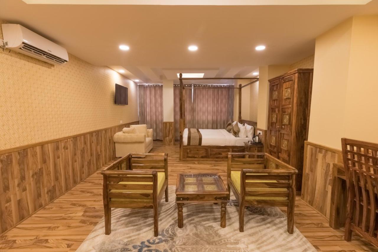 Capital O 624 Hotel Rudra View Pvt. Ltd. Pashupatinath Екстер'єр фото