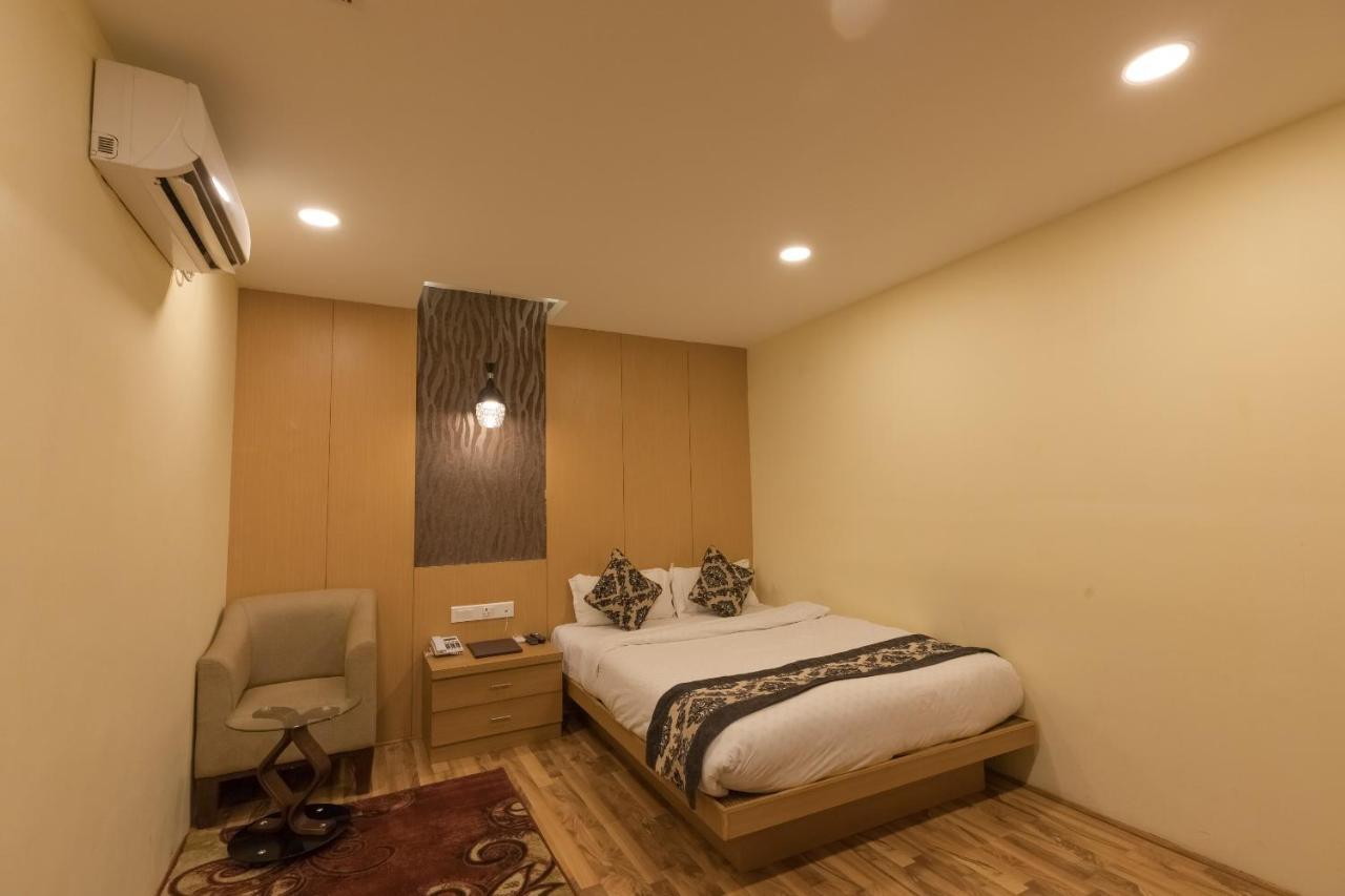Capital O 624 Hotel Rudra View Pvt. Ltd. Pashupatinath Екстер'єр фото